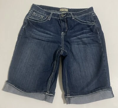 Earl Jean Blue Shorts Bermuda 9.5" Mid Rise Poly Spandex 31 x 10 Size 10 - Image 1 of 4