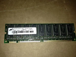 MT18LSDT1672AG-10EC7 128 MB SDRAM PC100-222-620 - Imagen 1 de 1