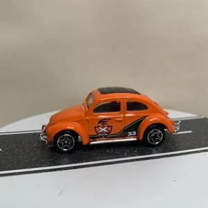 2000 Matchbox Storm Trackers ‘62 Volkswagen VW Beetle Bug Orange Xtreme Mission - Picture 1 of 17