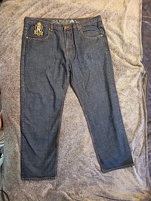 Pantalones de mezclilla para hombre de rugby 42x32 con escudo amarillo azul usados en excelente estado EE. UU. Informales con logotipo de bolsillo Foto 1 de 4