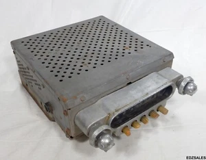 Vintage 1949 1950 Original FoMoCo Ford Deluxe OBF Radio - Picture 1 of 9