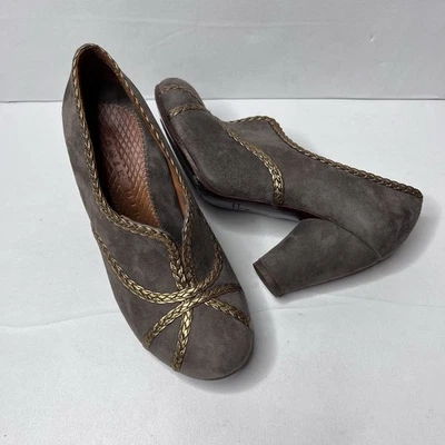 Zapatos de tacón Chie Mihara gris gamuza dorado trenzado talla EU 36/5,5 Foto 1 de 4