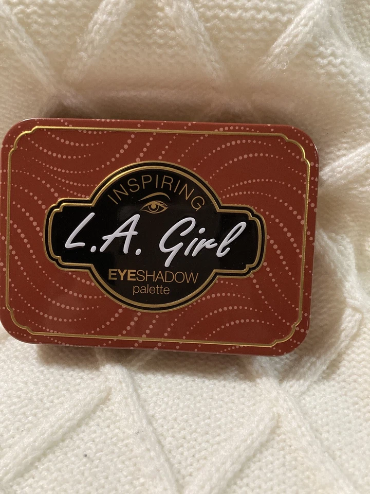 LA Girl  Inspiring Eyeshadow Palette - Be Bold & Beautiful - Image 1 of 3