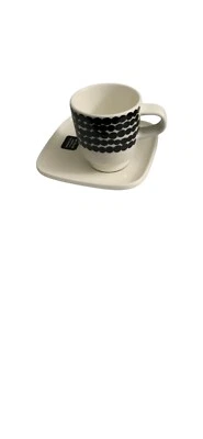 Marimekko, Oiva - Taza y plato de espresso, gres blanco y negro Foto 1 de 4