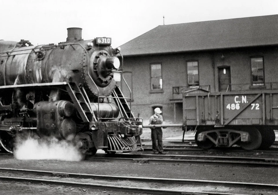 US Messing-Dampflok  PSC  3215 Aufnahme für Justierstange  im Pufferträger, 4 St - Bild 1 von 4