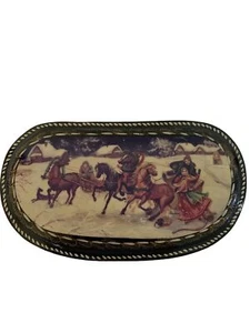 Vtg Russian Handpainted Lacquer Trinket Box Winter “Metelitsa" by KALCHENCO - Picture 1 of 8