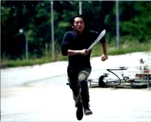 Steven Yeun autographed signed 8x10 photo picture and COA - Picture 1 of 1