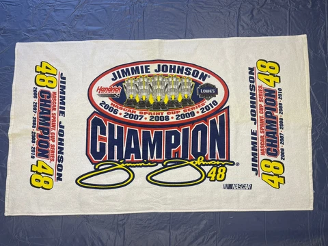 VTG 2010 5X CHAMPION NASCAR SPRINT CUP LOWE'S #48 JIMMIE JOHNSON HENDRICK TOWEL Cover