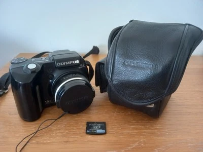 Olympus SP-500 UZ 6.0MP 10x Optical Zoom Bridge Digital Camera Case Memory Card - Image 1 of 4