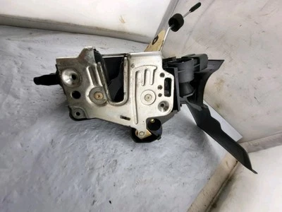 04-08 Chrysler Crossfire Actuador de pestillo de cerradura de puerta delantera derecha OEM Foto 1 de 4