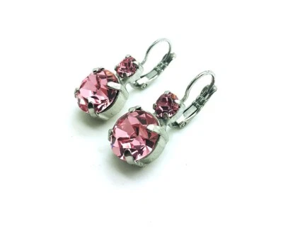 Pendientes Mariana atemporales forma redonda terciopelo púrpura cristales de Swarovski My Tre... Foto 1 de 3