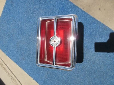 Chrysler Cordoba TAIL LIGHT ASSEMBLY 1976 1977 1978 1979 Foto 1 de 4