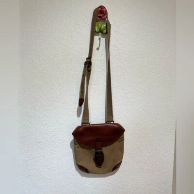 Bolso Mensajero Vintage Liz Claiborne Compacto Tostado y Marrón con Atractivo Vintage Foto 1 de 4