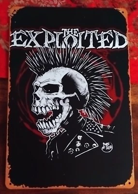 THE EXPLOITED 'PUNKS NOT DEAD' TIN SIGN / WALL DECOR *BAR *MAN CAVE *PUNK *NEW