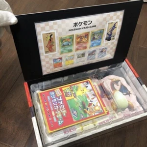 Pokemon Stamp Box Japan Post greeting Stamps included - no card - Picture 1 of 13