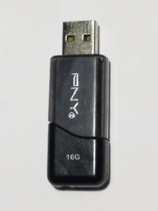 16GB PNY Attache USB Laptop Desktop Computer USB Flash Drive Memory Stick - Afbeelding 1 van 3