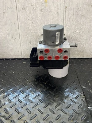 OEM 2012 Mini Cooper Clubman R56 ABS Anti-Lock Brake Pump 34519807822 — 第 1/4 张图片
