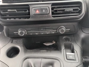 CITROEN BERLINGO BLUEHDI MK3 K9 2018-2023 DIGITAL HEATER CONTROL PANEL - Picture 1 of 5