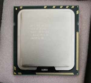INTEL XEON QUAD CORE XEON E5502 1.86GHZ/4M/4.80 CPU STEPCODE SLBEZ. - Afbeelding 1 van 6
