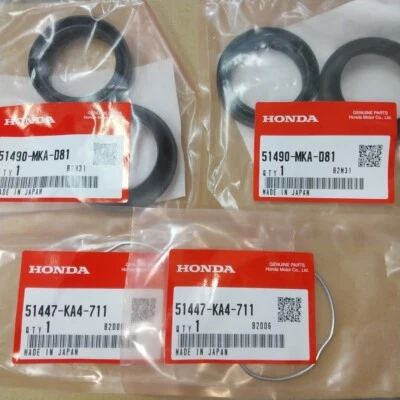 Juego de sellos de horquilla delantera genuinos Honda CB650F CBR650F RC83 NUEVO DE STOCK Foto 1 de 4