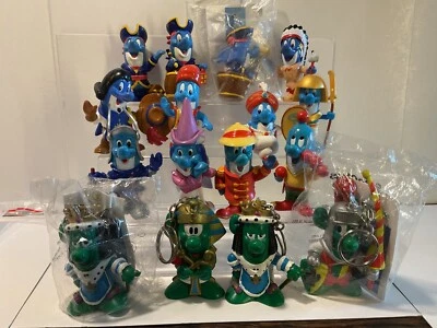 Dolfi Delphin Yuppi Kaktus Novotel Werbefigur Promo Figur Auswahl Biegefigur - Bild 1 von 2