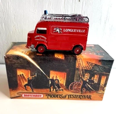 Matchbox Models Of Yesteryear YFE13 CITROEN 1947 H-TYPE INTEGRAL VAN 1:43  - Image 1 of 4