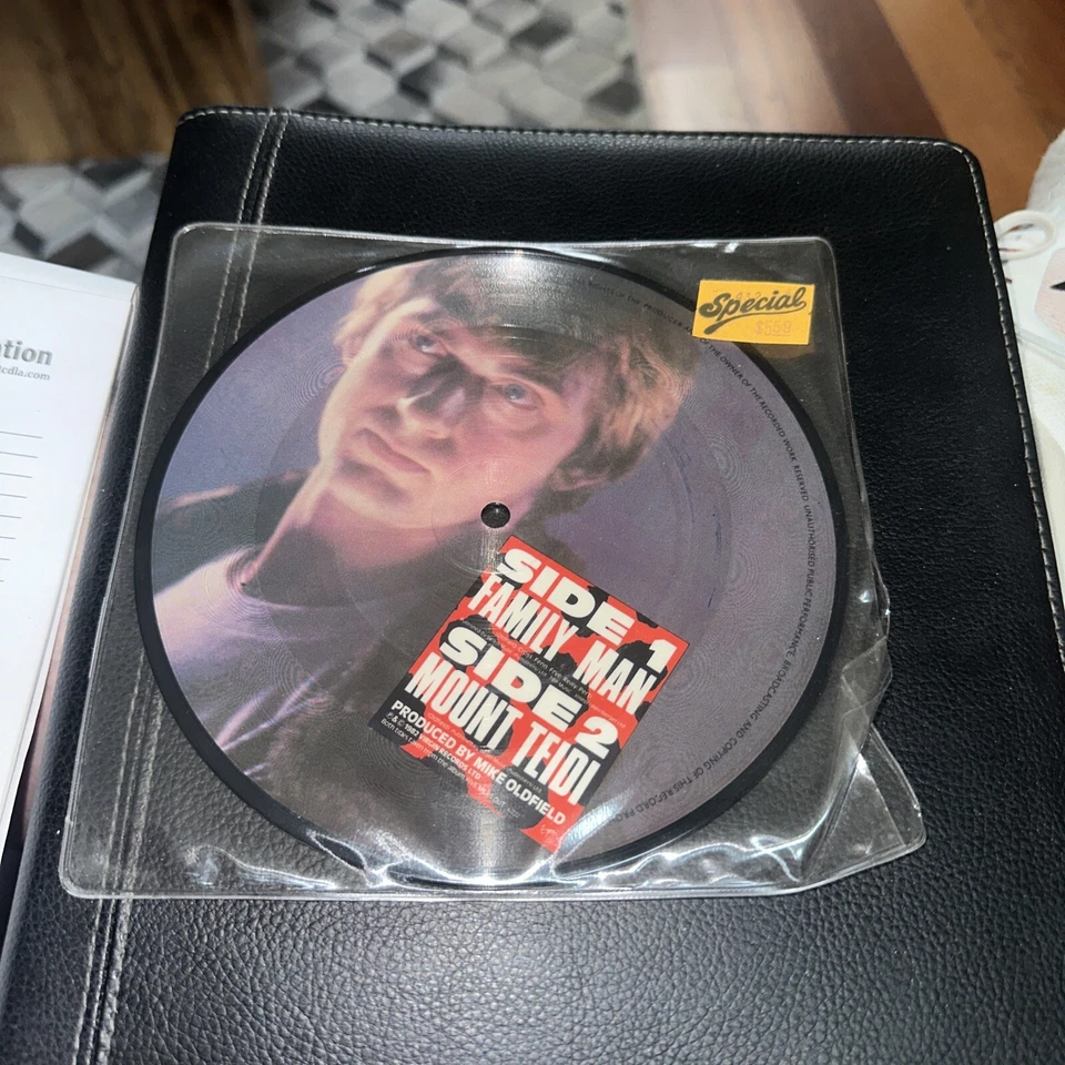 Mike Oldfield Family Man 7 Inch Vinyl VSY 489-UK~1982 Picture Disc - Image 1 of 1