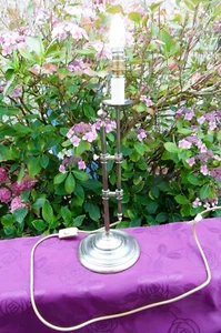 Vintage Victorian Style Adjustable Height Table Lamp - Brushed Brass Effect - Picture 1 of 10