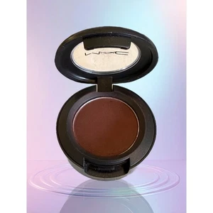 MAC Cosmetics Eyeshadow Sorcery Satin .05oz NOS HTF Discontinued Without Box - Picture 1 of 3
