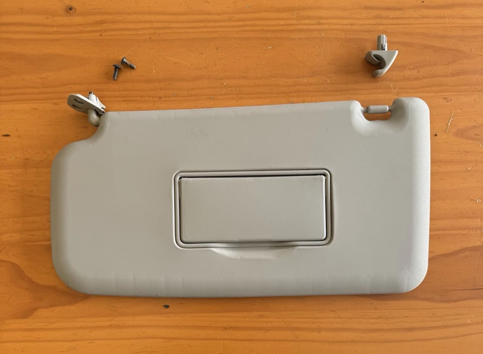 Nissan Cube 2009-2014 lado del conductor izquierdo derecho parasol gris OEM Foto 1 de 4