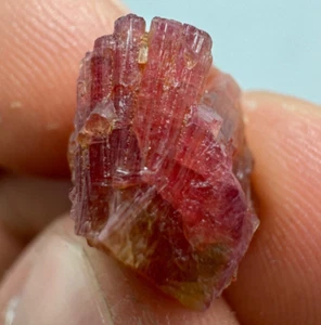 9.70 Carat Top Quality Natural Rare Red Clinoziosite Crystal From Afghanistan - Picture 1 of 10