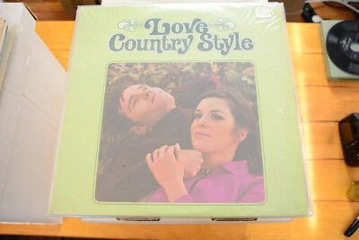 VARIOUS "LOVE COUNTRY STYLE" DOUBLE LP 12" RECORD VG++ CHEESECAKE - Image 1 of 4