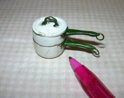 Caldera doble esmaltada rústica envejecida en miniatura (3 piezas/BEIGE): CASA DE MUÑECAS escala 1:12 Foto 1 de 2