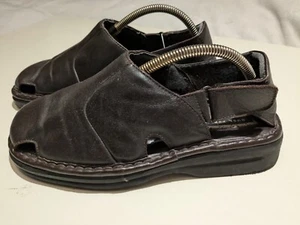 Hush Puppies Sandals Mens Size 41 Brown Leather some surface flaking inside - Picture 1 of 15