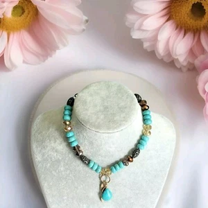 Collar Boho Imitación Turquesa - Colgante Pluma con Acabado Pátina - Imagen 1 de 9