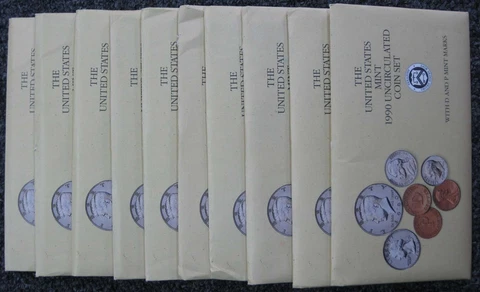 Lot of 10 Government 1990 Uncirculated Mint Sets P&D Cover