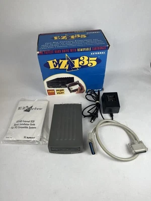 Vintage Syquest EZ135 External Parallel Port Removable 135MB Cartridge Drive - Image 1 of 4