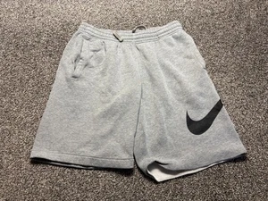 Nike Sportswear Club Shorts Herren Medium grau Exploded Swoosh sportlich 633523-001 - Bild 1 von 9