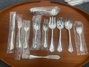 Oneida * KING JAMES Canada Silver Plate Flatware YOUR CHOICE CHOOSE - (54) - Picture 1 of 3