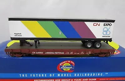 Athearn HO Scale CN Canadian National 50' Flat Car w/ 45' Piggyback Trailer - Image 1 of 4