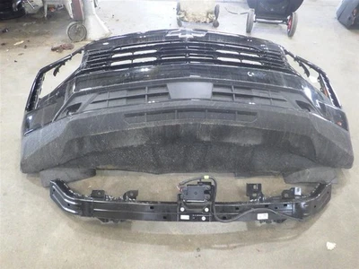 Chevrolet Suburban 1500 2025 Front Bumper Complete Assembly w/ Grille 757 - Image 1 of 4