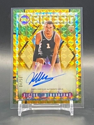 2023-24 Topps Finest Victor Wembanyama Rookie Auto Gold Geometric #/50 Flashback - Image 1 of 4