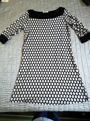 "Vestido Gilli Tejido M Negro Blanco Deslizado Diseño de Eslabones de Cadena 38"" Busto 32""L Informal" Foto 1 de 3