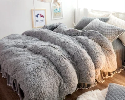 1PC Velvet Flannel Duvet Cover, Shaggy Soft Plush Zipper Closure, SZ Queen, Gray - Image 1 of 4