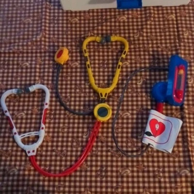 Battat - Kit Doctor de lujo - Juego de doctor de juego simulado para niños 3 años + 11 piezas... Foto 1 de 4