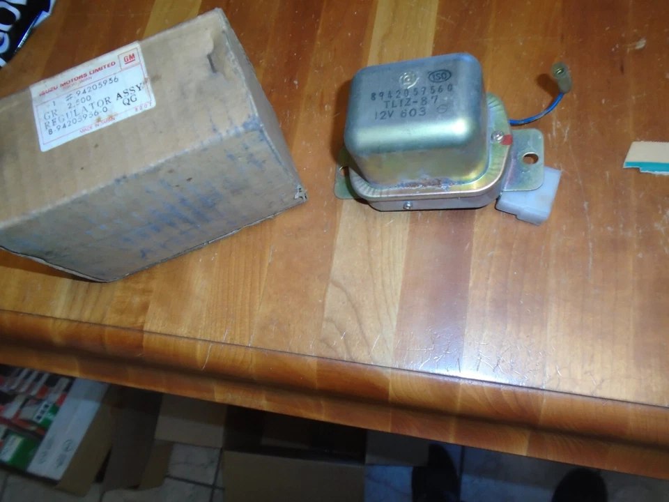 РЕГУЛЯТОР НАПРЯЖЕНИЯ 8942059560 TL1Z-87 12 В ДЛЯ ISUZU luv новый из старых запасов - Изображение 1 из 1