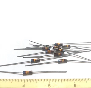 10 - Resistencia de compresión de carbono Ohmite 620K ohmios 5% 1/2 vatios RC20GF624J nueva nueva nueva de stock - Imagen 1 de 3