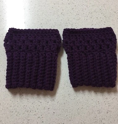 Puños para botas púrpura nuevo diseñado para embellecer tus botas hecho a mano ganchillo Foto 1 de 2