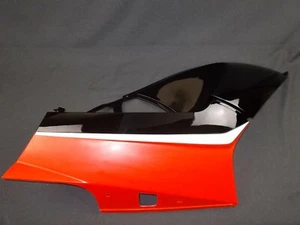 NUEVO PANEL LATERAL DERECHO GENUINO APRILIA AREA 51 AP8249373 - Imagen 1 de 3