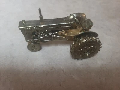 1/43 Scale  gold pewter Case 800 - Image 1 of 4